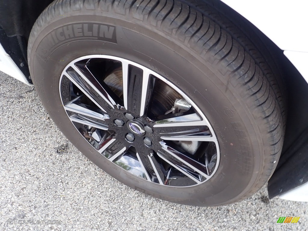 2017 Volvo XC60 T5 Dynamic Wheel Photo #138805862