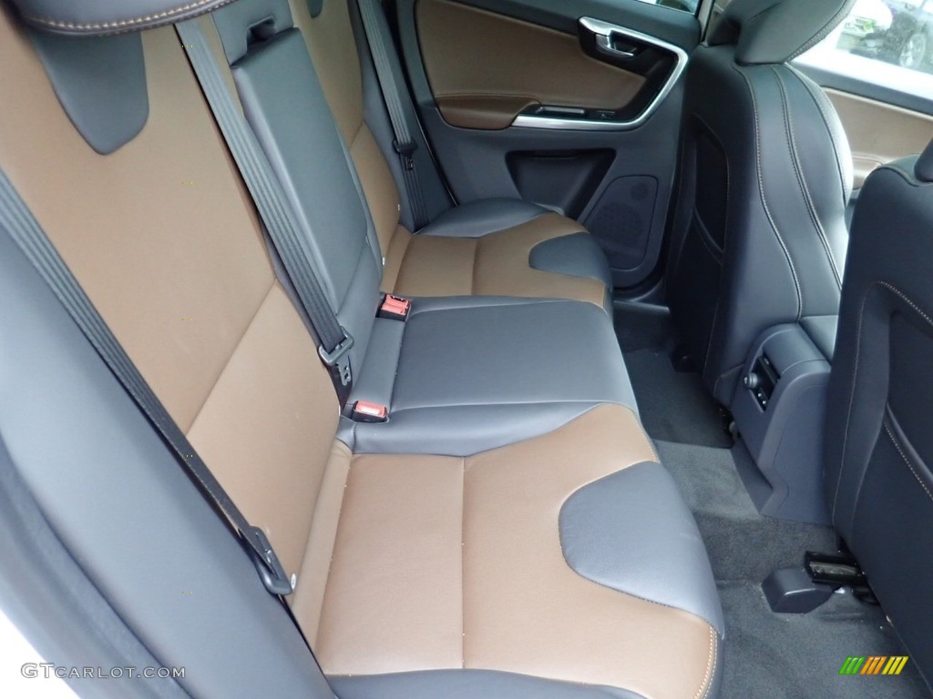 2017 Volvo XC60 T5 Dynamic Rear Seat Photo #138805952