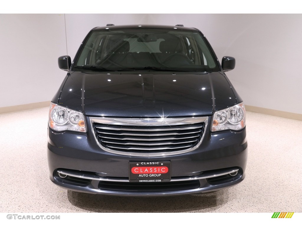 2014 Town & Country Touring - Maximum Steel Metallic / Black/Light Graystone photo #2