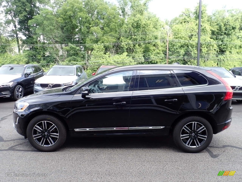 Onyx Black Metallic 2017 Volvo XC60 T5 Dynamic Exterior Photo #138807005