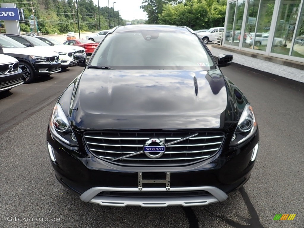 Onyx Black Metallic 2017 Volvo XC60 T5 Dynamic Exterior Photo #138807056