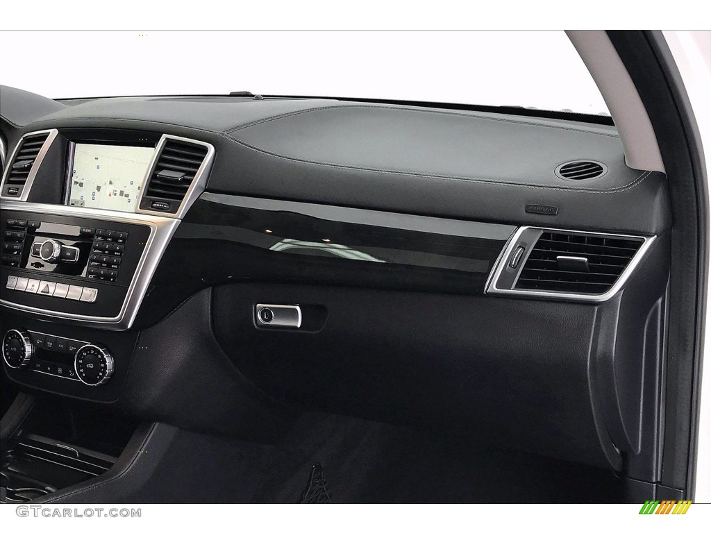 2016 GL 350 BlueTEC 4Matic - Polar White / Black photo #28