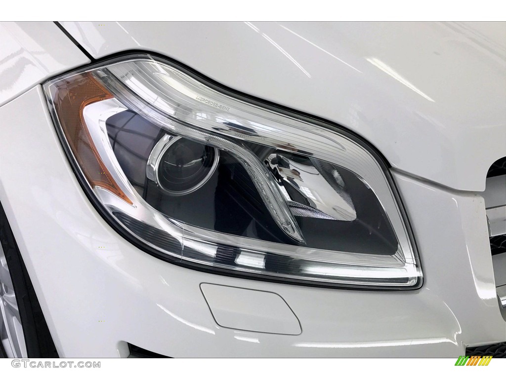2016 GL 350 BlueTEC 4Matic - Polar White / Black photo #32
