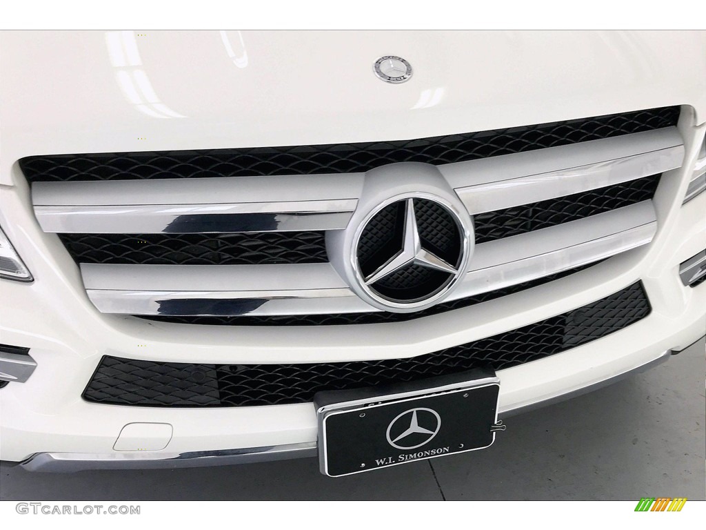 2016 GL 350 BlueTEC 4Matic - Polar White / Black photo #33