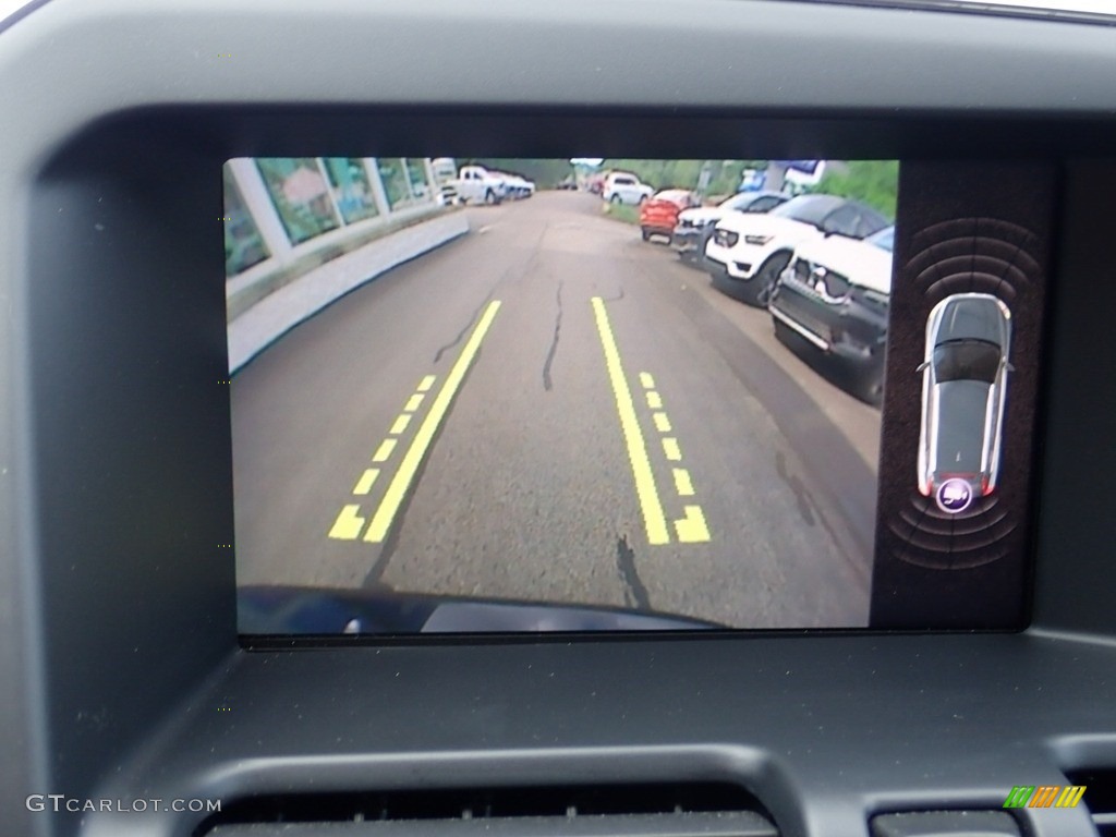 2017 Volvo XC60 T5 Dynamic Controls Photo #138807446