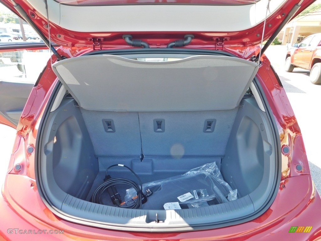 2020 Chevrolet Bolt EV LT Trunk Photo #138811214