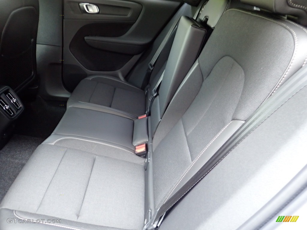 2020 XC40 T5 Momentum AWD - Ice White / Charcoal photo #8