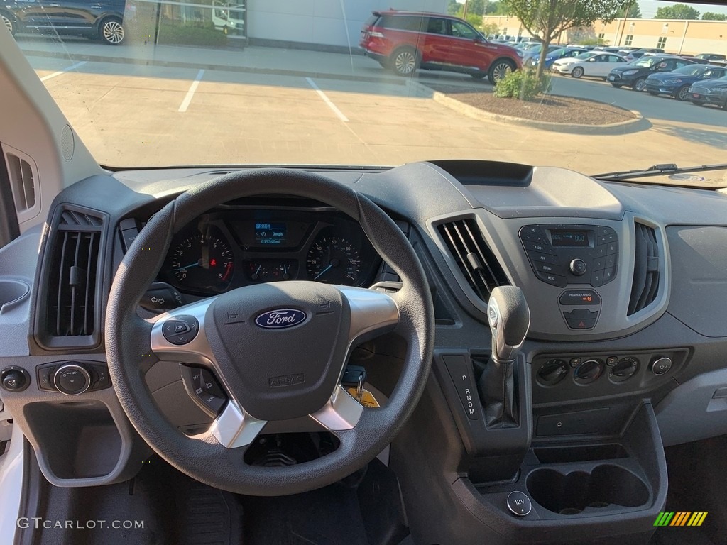 2019 Transit Van 250 LR Regular - Oxford White / Charcoal black photo #6