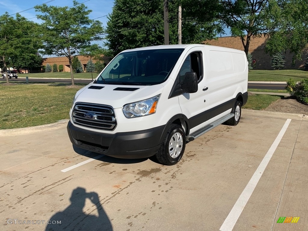 2019 Transit Van 250 LR Regular - Oxford White / Charcoal black photo #13