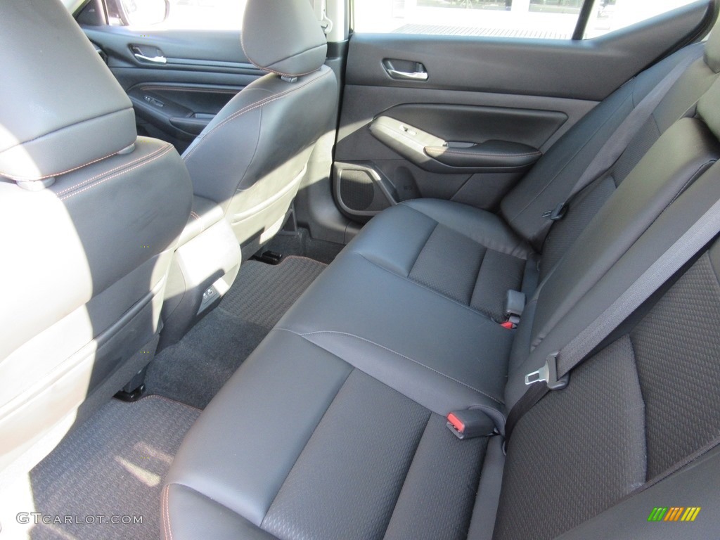Charcoal Interior 2020 Nissan Altima SR Photo #138816437