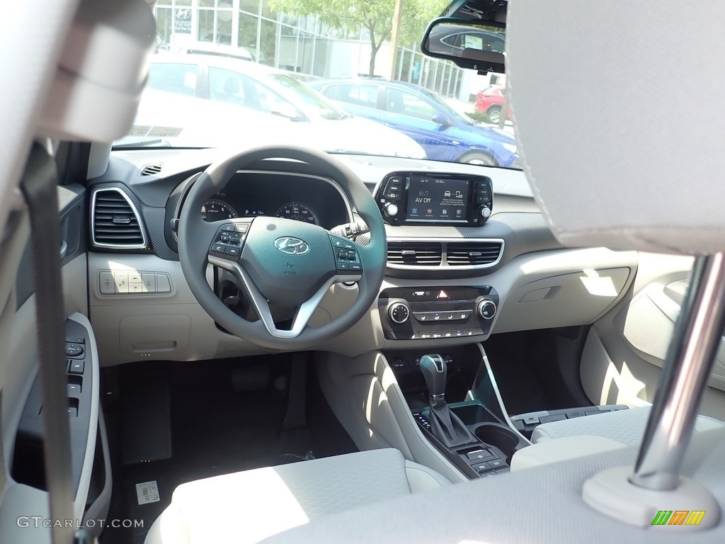 2020 Tucson Value AWD - Stellar Silver / Gray photo #9