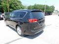 2020 Brilliant Black Crystal Pearl Chrysler Pacifica Limited  photo #5