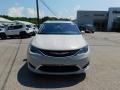 2020 Luxury White Pearl Chrysler Pacifica Limited  photo #3