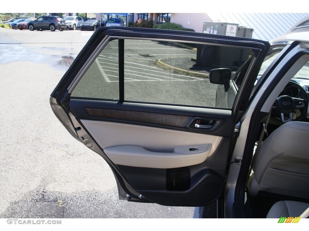 2016 Subaru Outback 2.5i Limited Warm Ivory Door Panel Photo #138831680