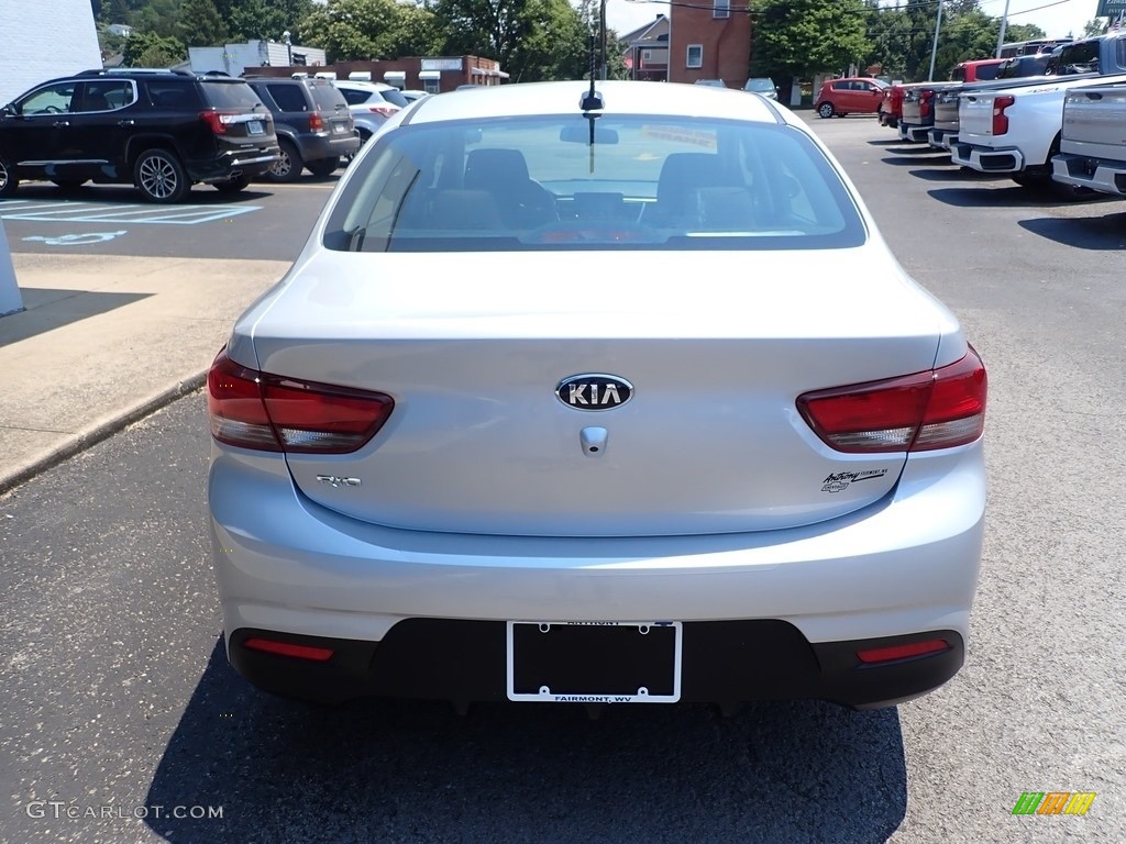 2020 Rio LX - Silky Silver / Black photo #5