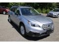 2017 Ice Silver Metallic Subaru Outback 2.5i  photo #3