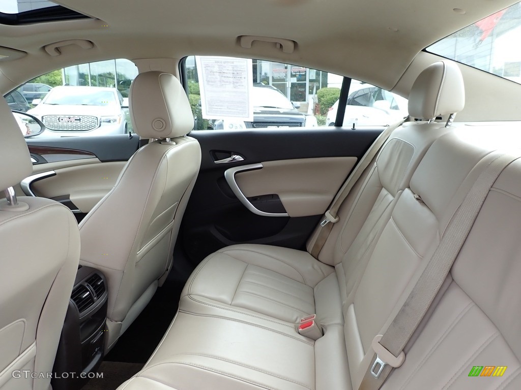 Light Neutral Interior 2014 Buick Regal AWD Photo #138838340