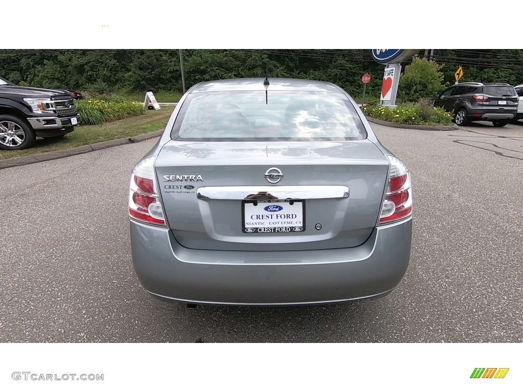 2010 Sentra 2.0 S - Magnetic Gray Metallic / Charcoal photo #6