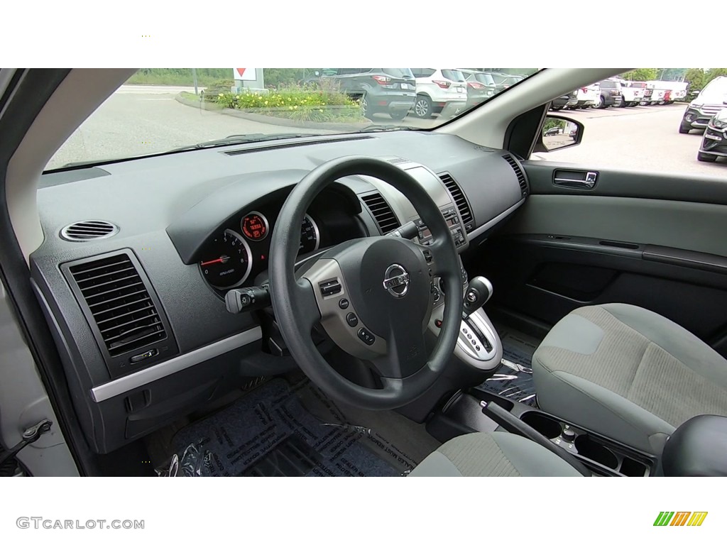 2010 Sentra 2.0 S - Magnetic Gray Metallic / Charcoal photo #10