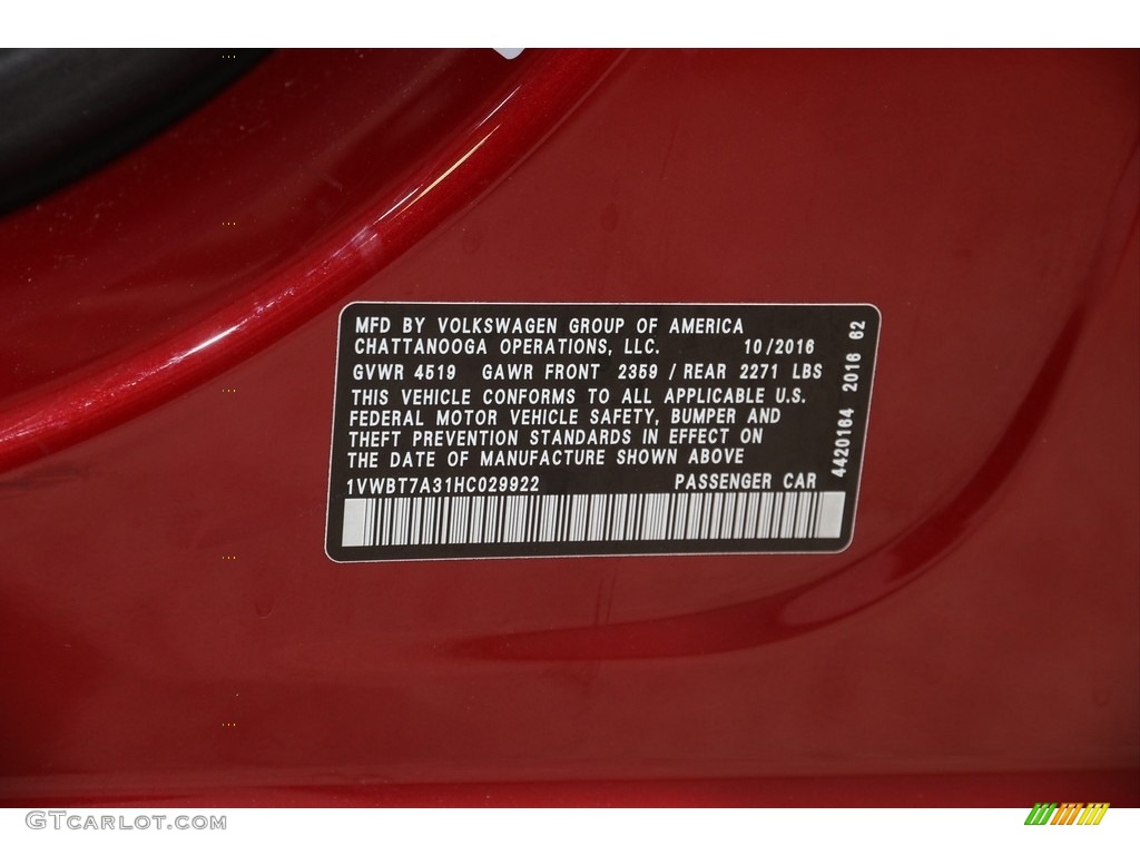 2017 Passat SE Sedan - Fortana Red Metallic / Titan Black photo #18