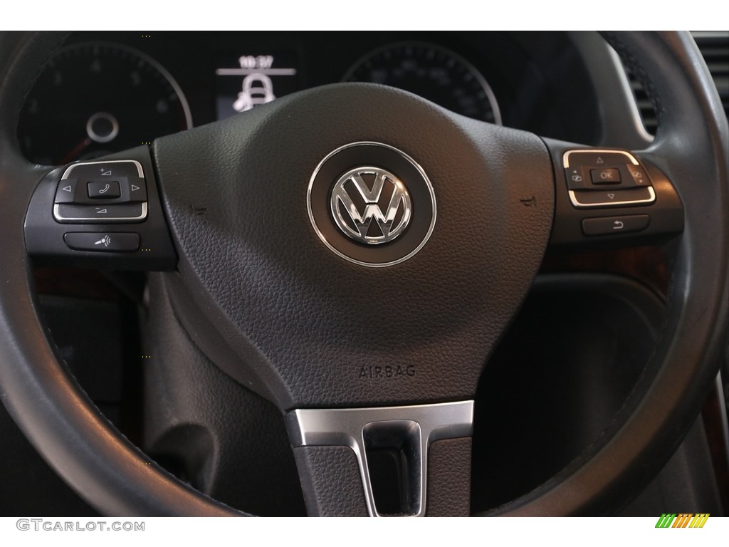 2013 Volkswagen Passat 2.5L SEL Steering Wheel Photos