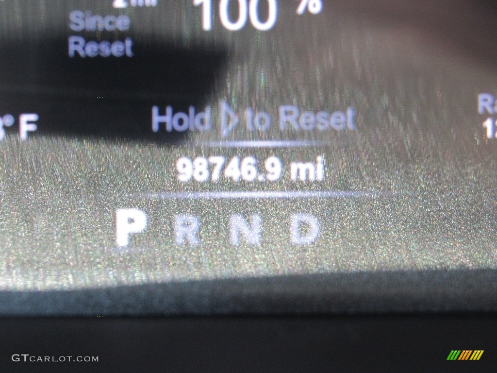 2017 1500 Laramie Crew Cab 4x4 - Bright Silver Metallic / Black photo #19