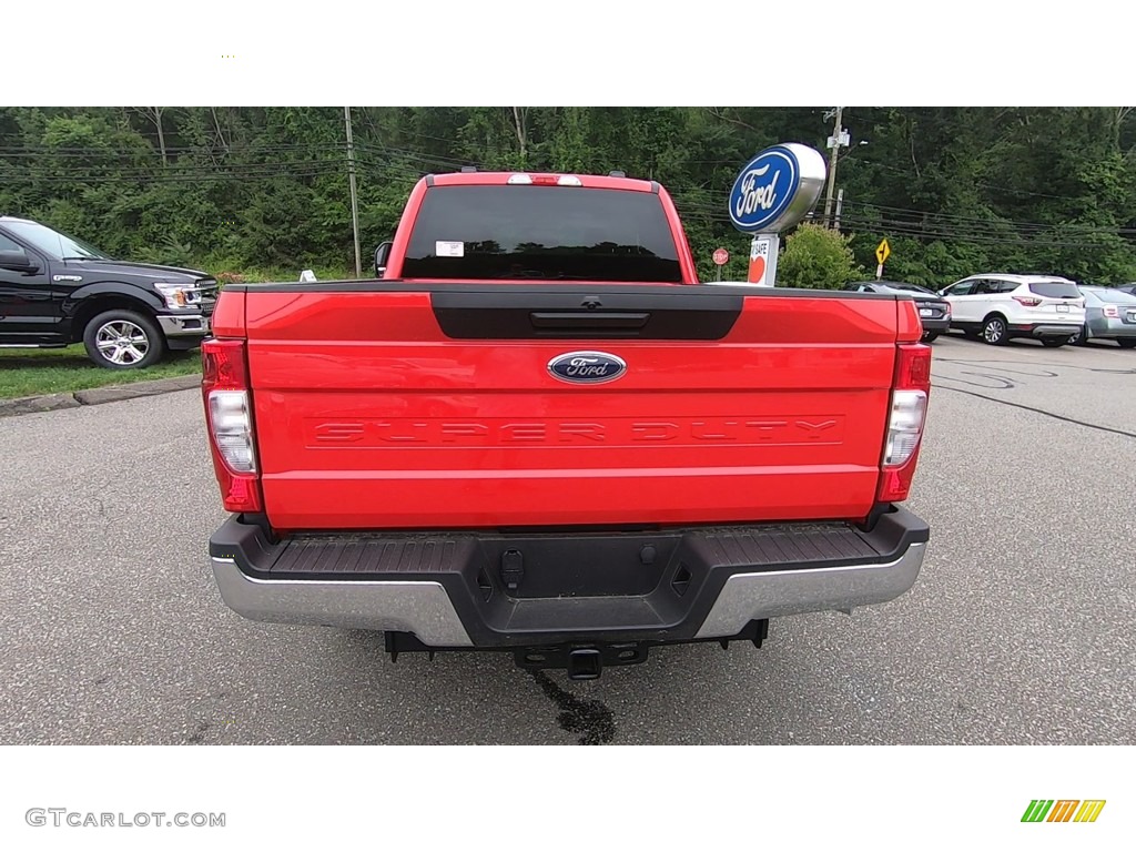 2020 F350 Super Duty XL SuperCab 4x4 - Race Red / Medium Earth Gray photo #6