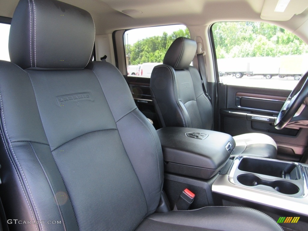 2017 Ram 1500 Laramie Crew Cab 4x4 Front Seat Photos