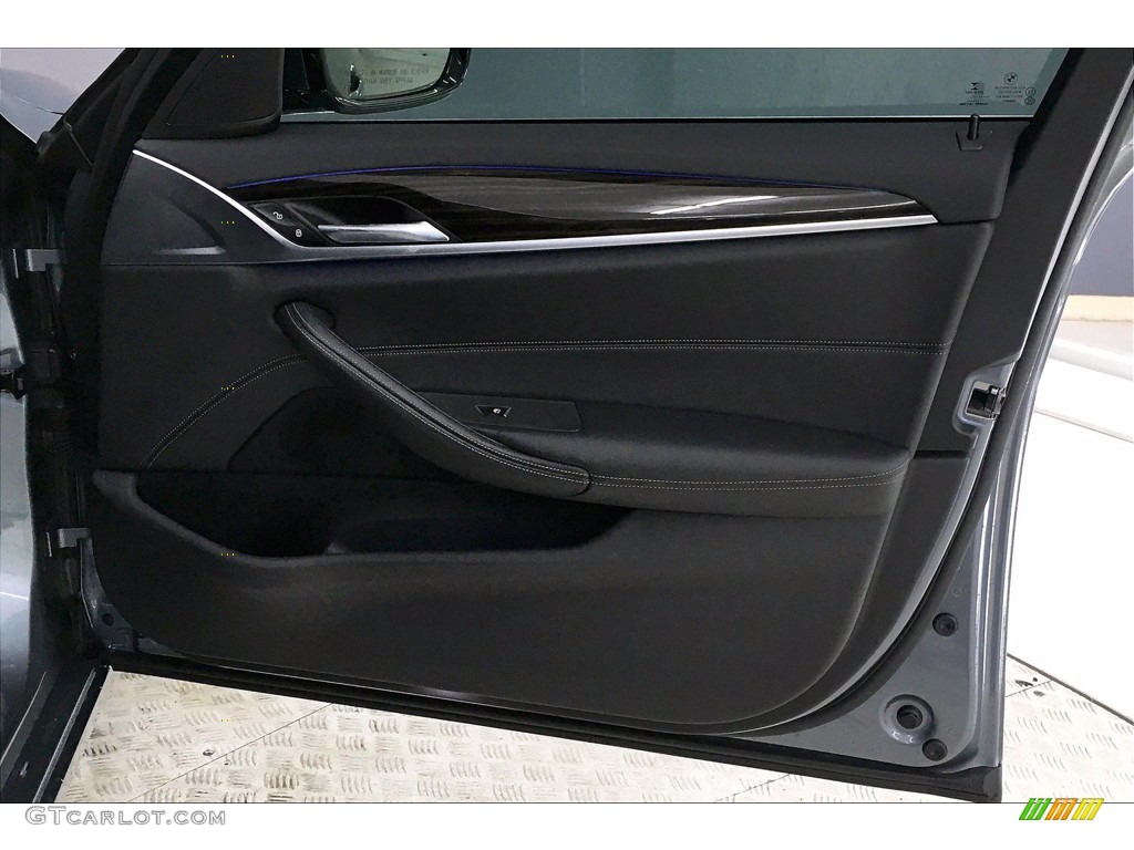 2017 5 Series 540i Sedan - Bluestone Metallic / Black photo #24