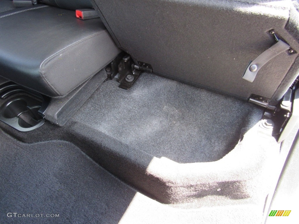 2017 1500 Laramie Crew Cab 4x4 - Bright Silver Metallic / Black photo #53