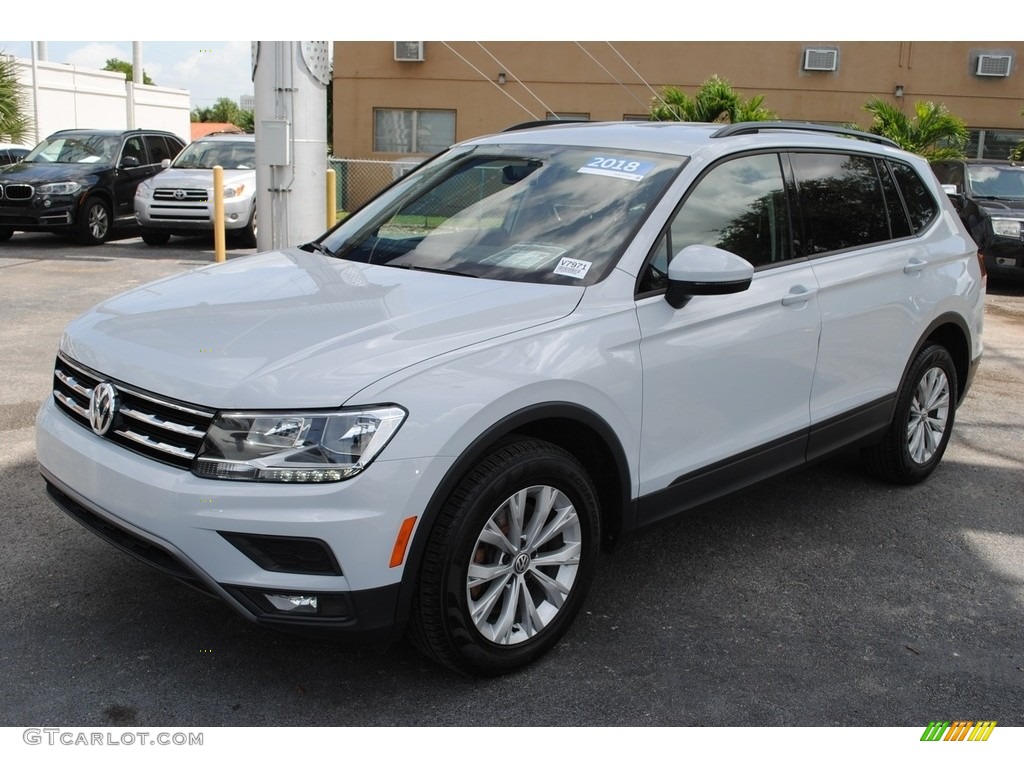 2018 Tiguan S - White Silver Metallic / Titan Black photo #4