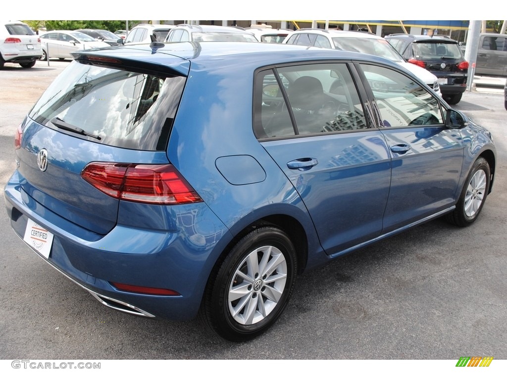 2019 Golf S - Silk Blue Metallic / Titan Black photo #9