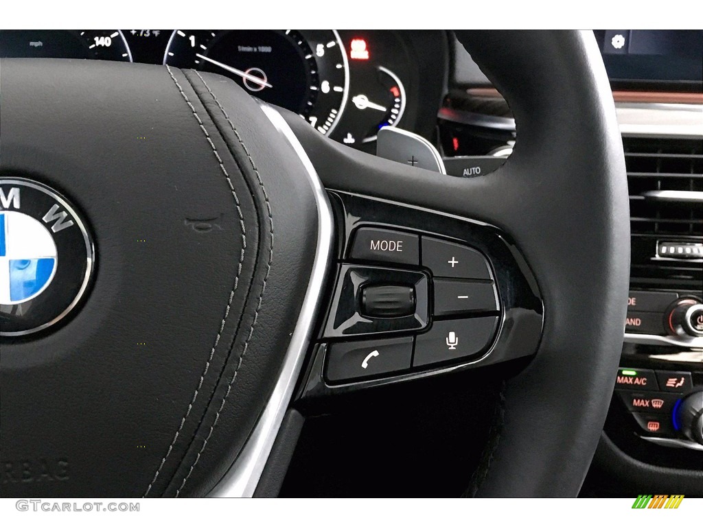 2017 5 Series 530i Sedan - Glacier Silver Metallic / Black photo #19