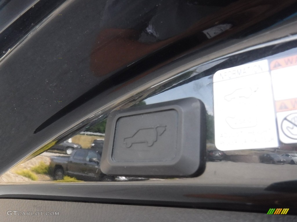 2018 RAV4 Limited AWD Hybrid - Black / Cinnamon photo #29