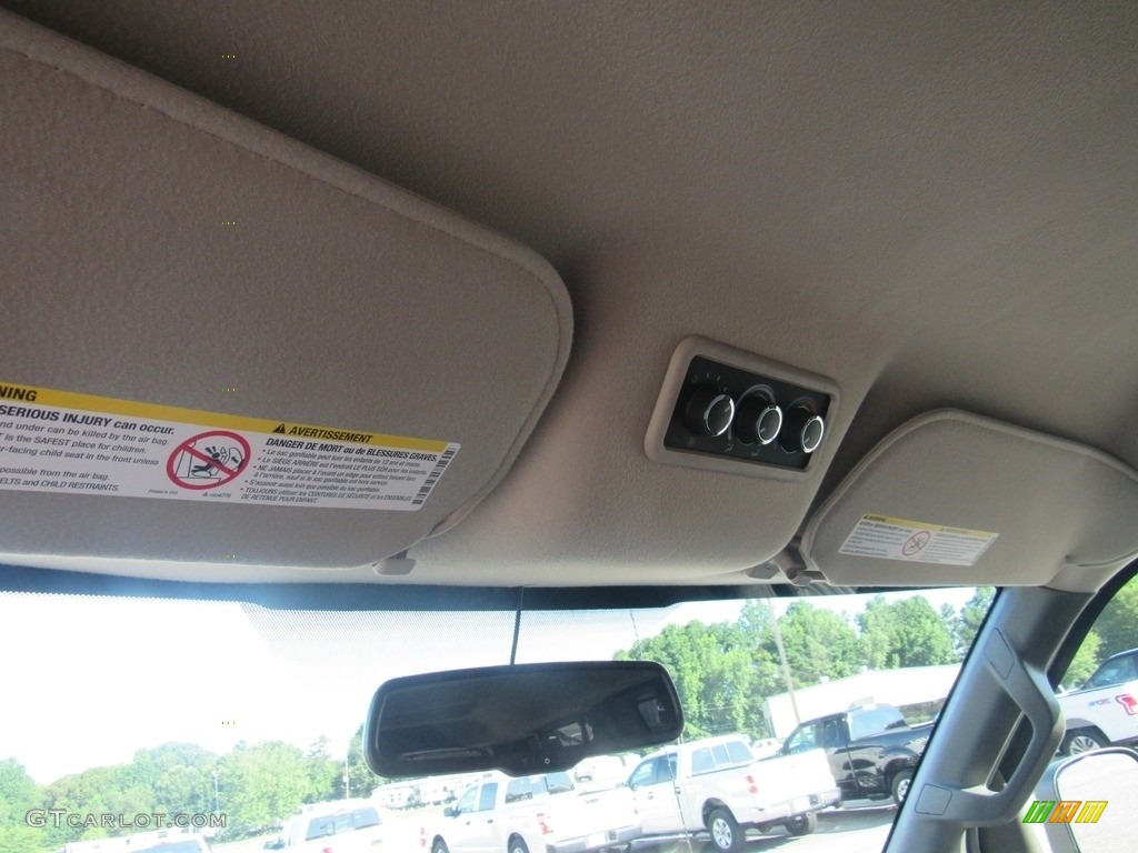 2017 Express 3500 Passenger LT - Summit White / Neutral photo #15