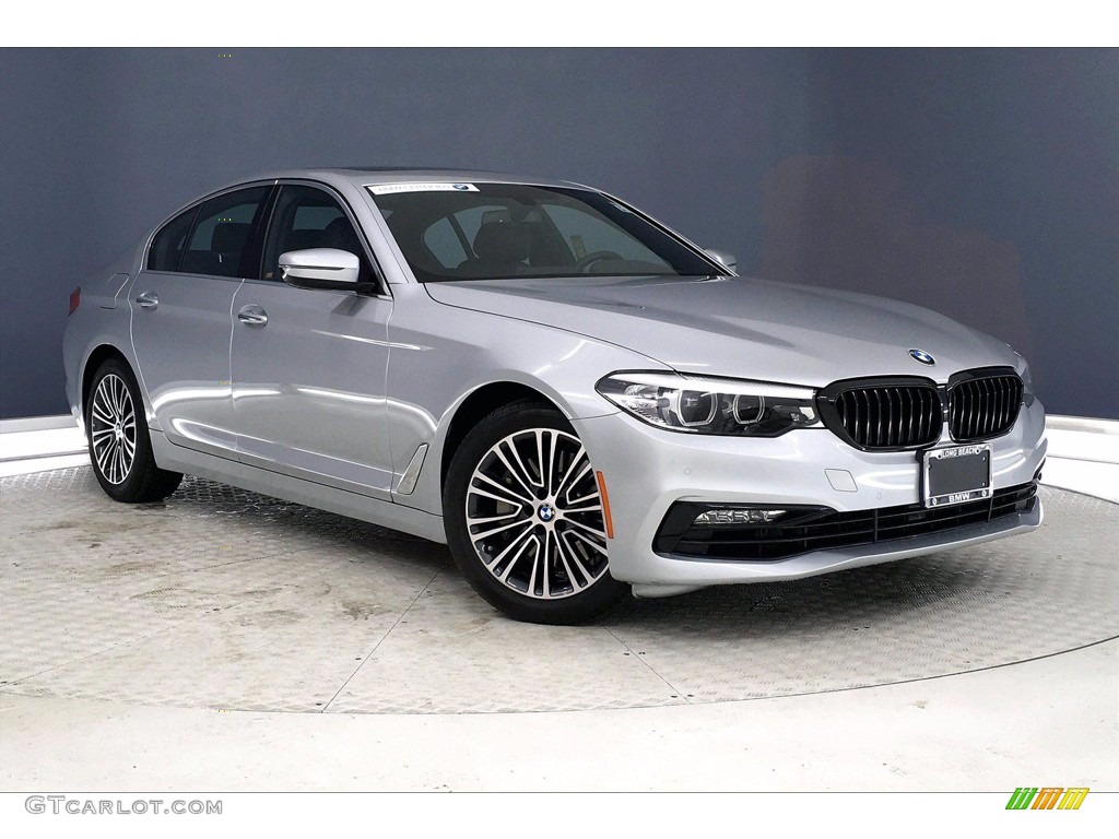 2017 5 Series 530i Sedan - Glacier Silver Metallic / Black photo #37