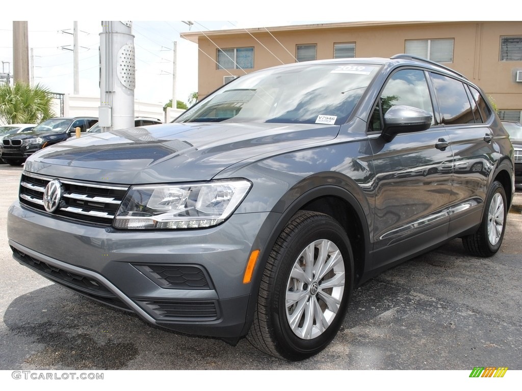 Platinum Gray Metallic 2019 Volkswagen Tiguan S Exterior Photo #138848744