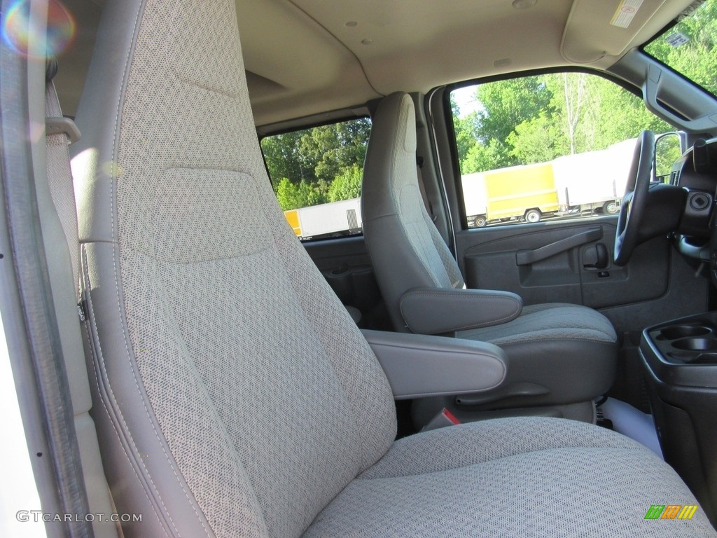 2017 Express 3500 Passenger LT - Summit White / Neutral photo #22