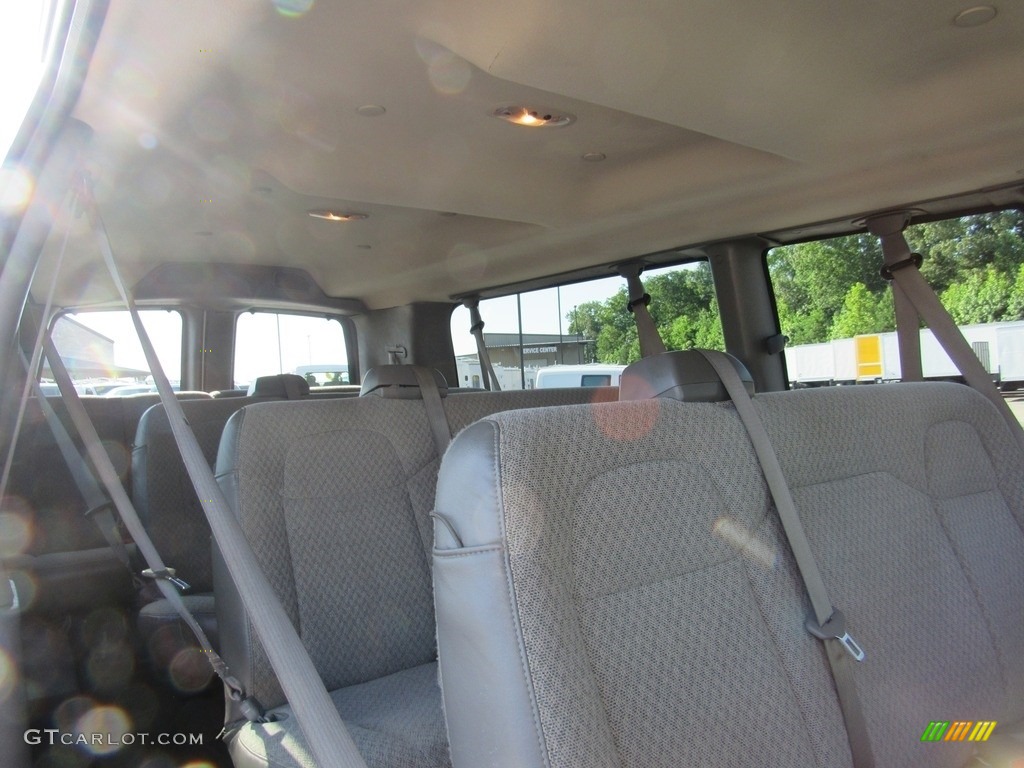 2017 Express 3500 Passenger LT - Summit White / Neutral photo #25