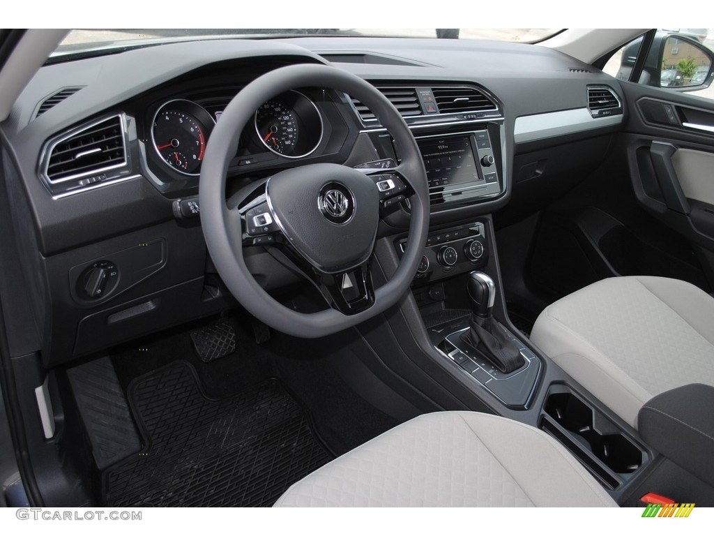 Storm Gray Interior 2019 Volkswagen Tiguan S Photo #138848957