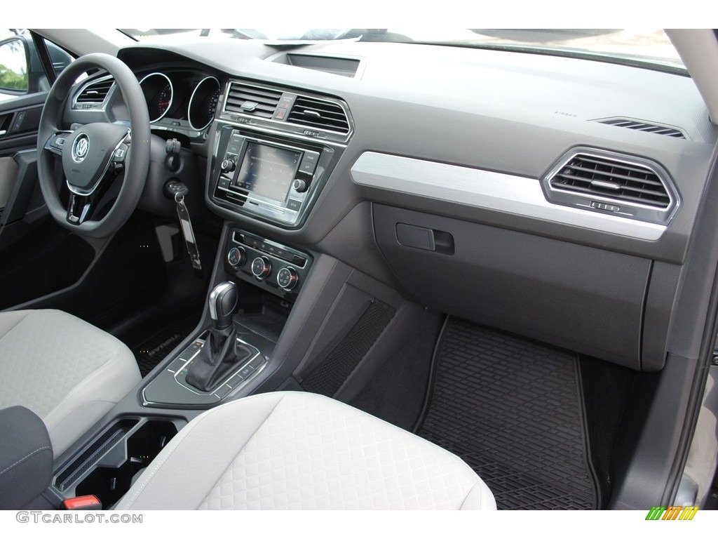 2019 Volkswagen Tiguan S Storm Gray Dashboard Photo #138848999