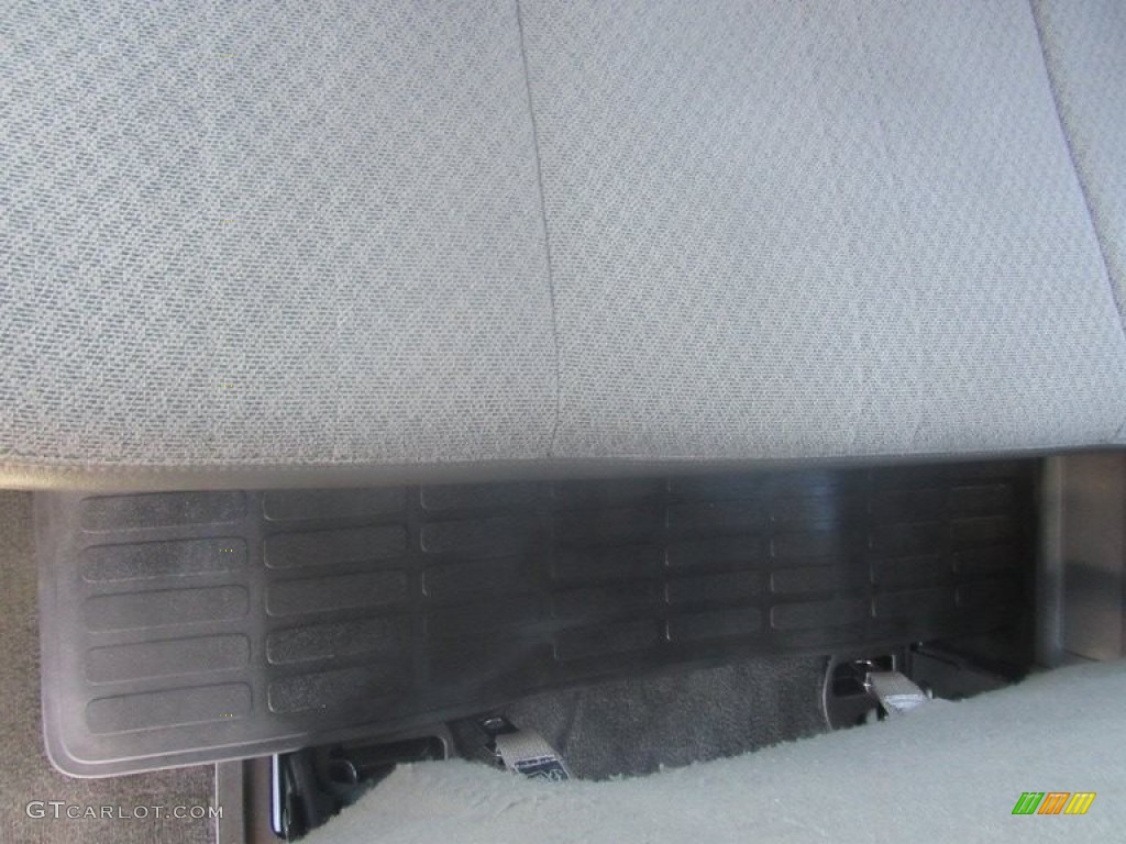 2017 Express 3500 Passenger LT - Summit White / Neutral photo #32