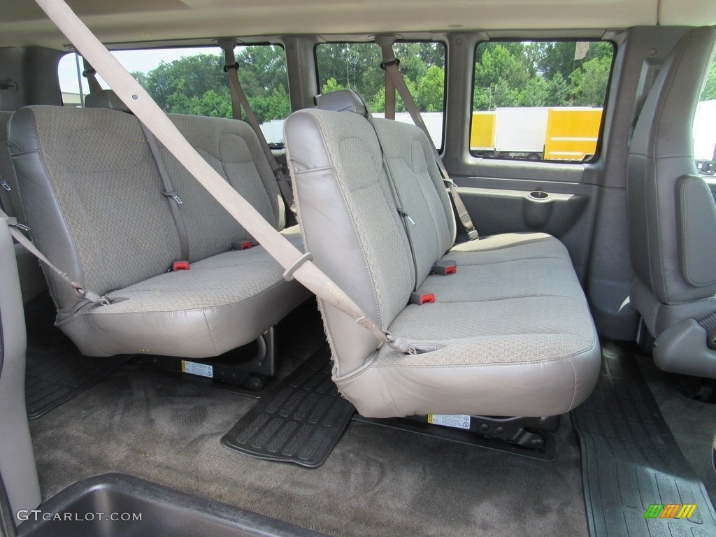 2017 Chevrolet Express 3500 Passenger LT Rear Seat Photos
