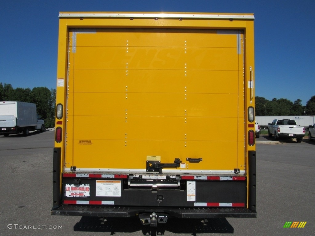 2016 Savana Cutaway 3500 Commercial Moving Truck - Yellow / Pewter photo #3