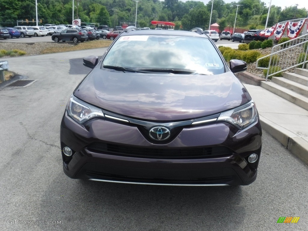 2017 RAV4 XLE AWD - Black Current Metallic / Black photo #9
