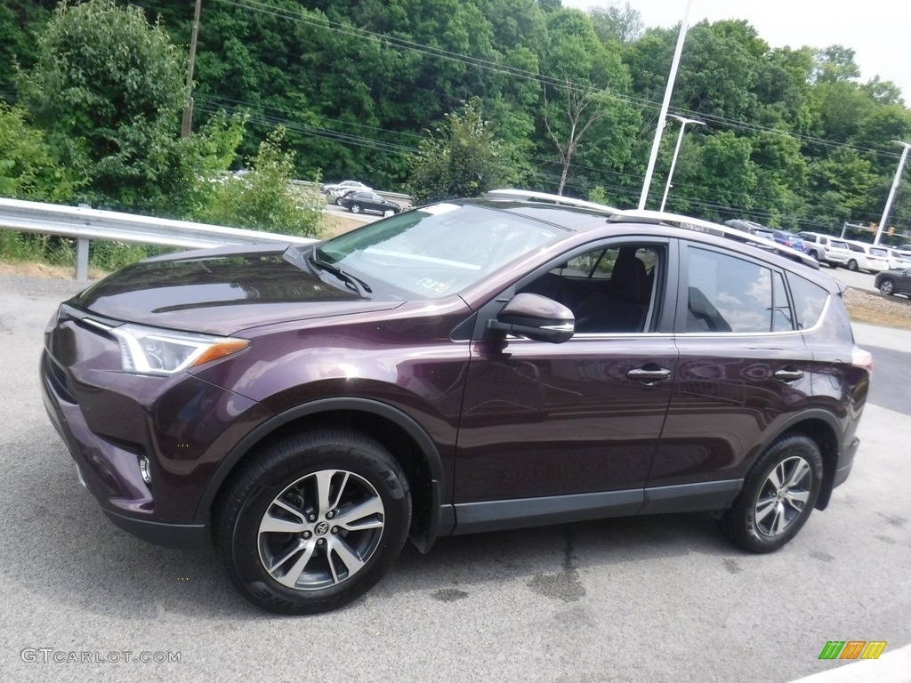 2017 RAV4 XLE AWD - Black Current Metallic / Black photo #11