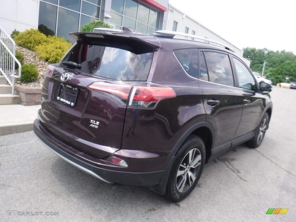 2017 RAV4 XLE AWD - Black Current Metallic / Black photo #14