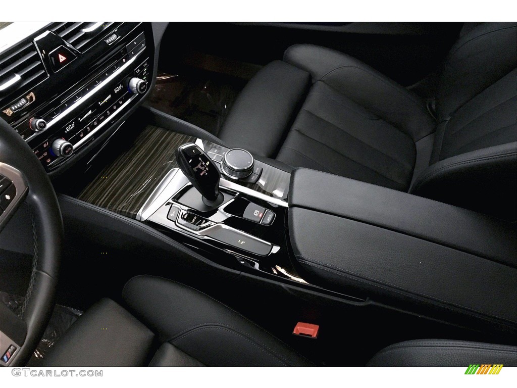 2017 5 Series 530i Sedan - Black Sapphire Metallic / Black photo #16