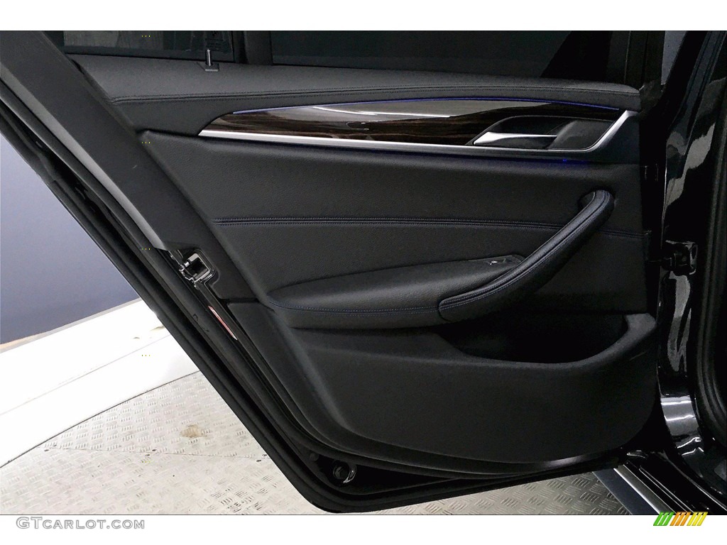 2017 5 Series 530i Sedan - Black Sapphire Metallic / Black photo #25