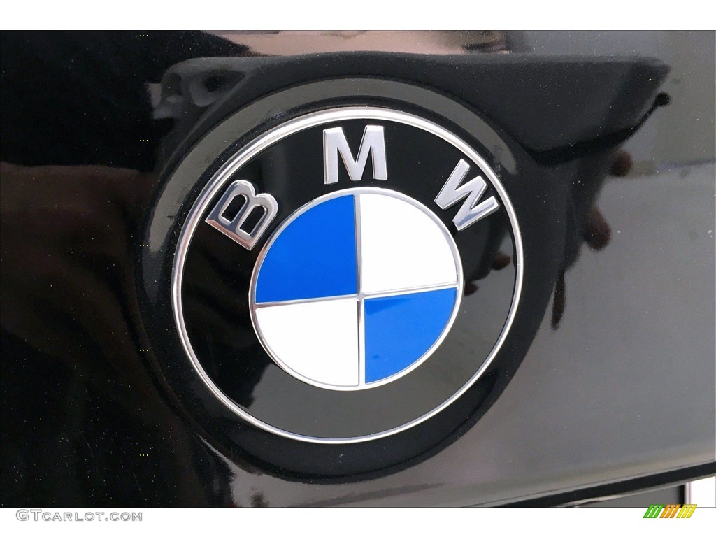 2017 5 Series 530i Sedan - Black Sapphire Metallic / Black photo #34